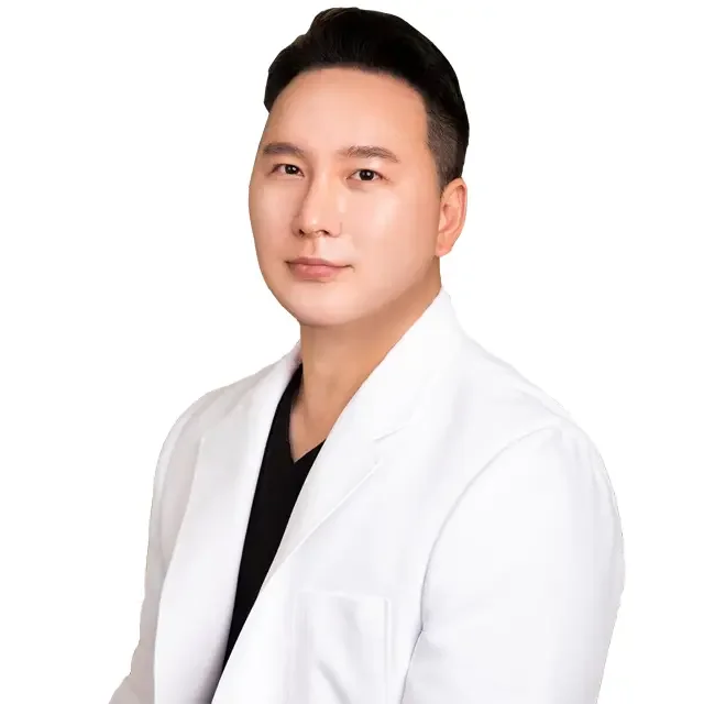 Chris Gunwoo Kim