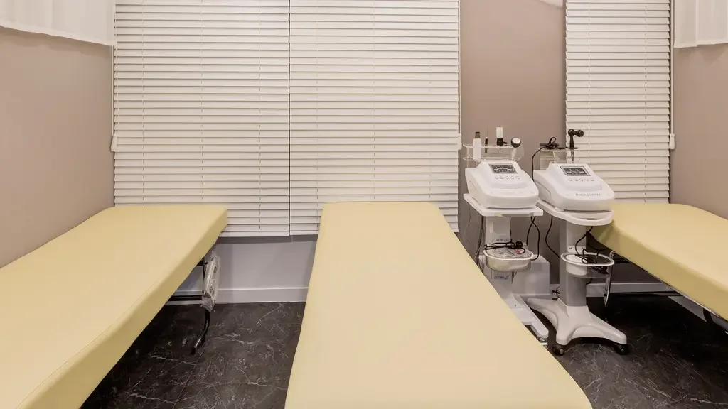 TJ Plastic Surgery — official clinic photograph 4