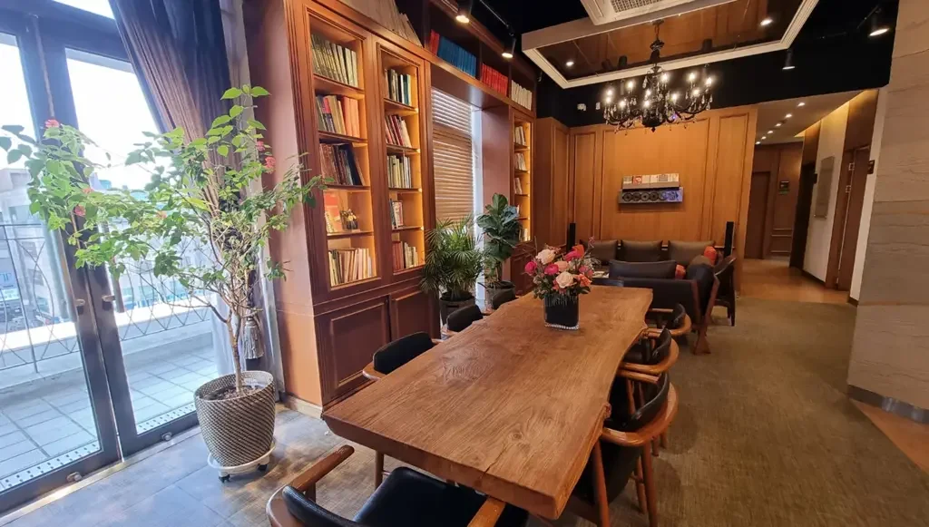 B:ON Plastic Surgery — clinic interior