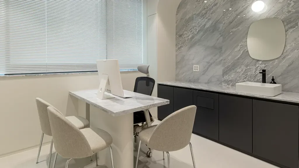 ODE Clinic — clinic interior