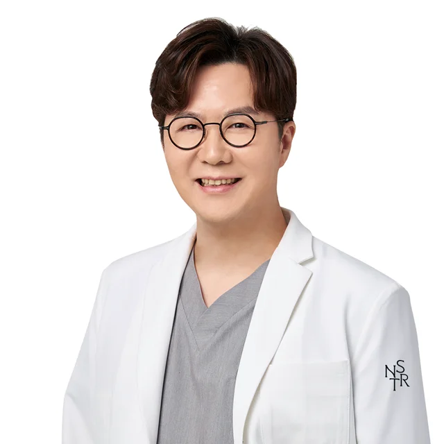 Kun Woo Kang
