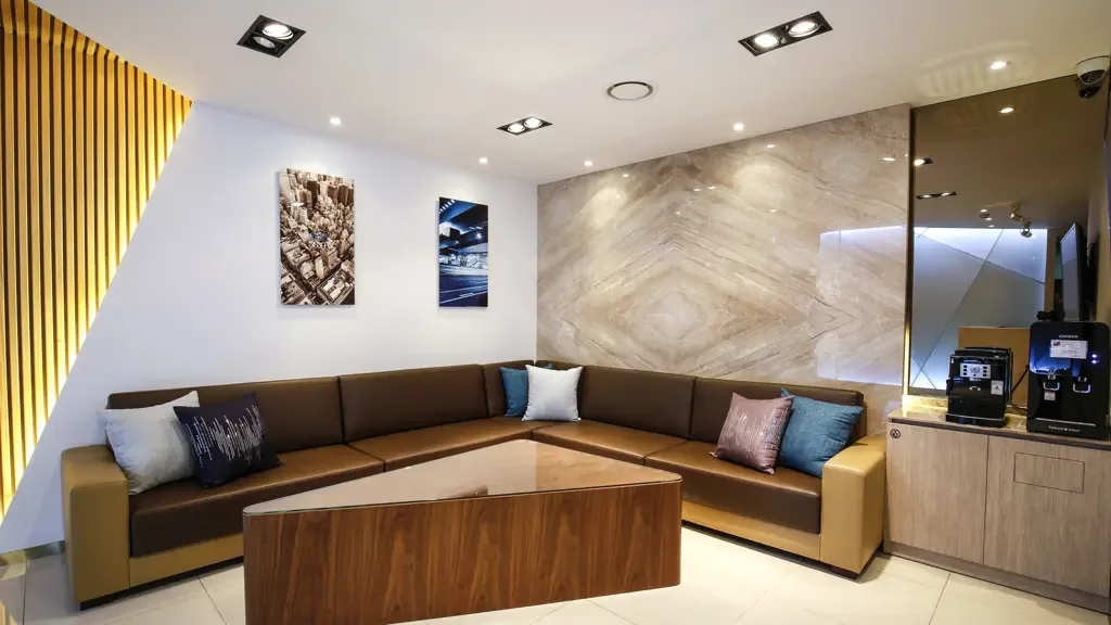 Lush Plastic Surgery Clinic — clinic spaces